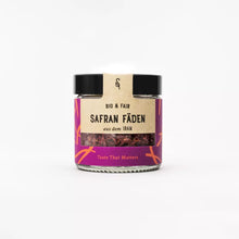 Lade das Bild in den Galerie-Viewer, Soul&amp;Spice BIO Safran Fäden 120ml Glas
